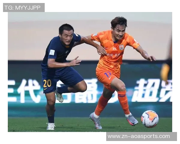 富力足球队奋勇争先展现团队精神力争新赛季佳绩 富力足球队奋勇争先展现团队精神力争新赛季佳绩